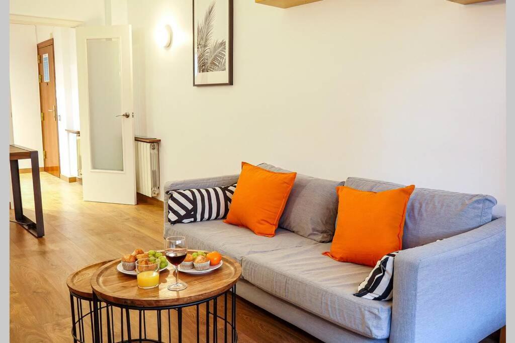 Stay U-Nique Apartments Lluca Βαρκελώνη Εξωτερικό φωτογραφία
