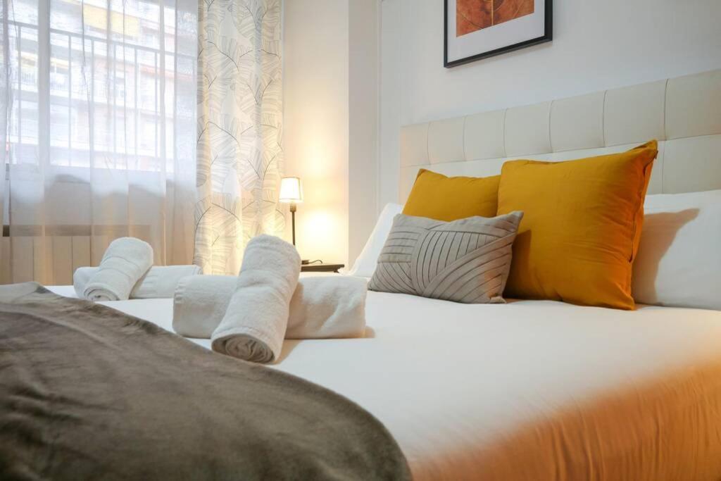 Stay U-Nique Apartments Lluca Βαρκελώνη Εξωτερικό φωτογραφία